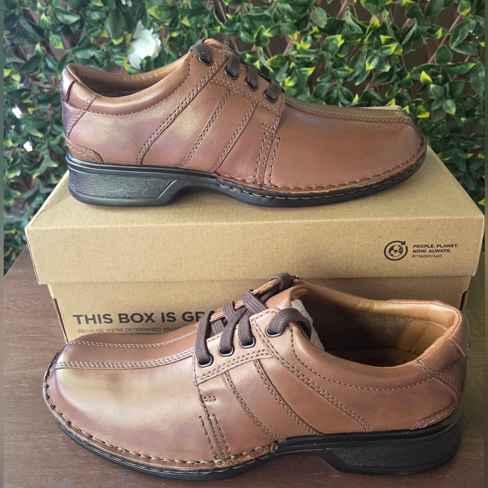 Clarks Oxfords Brown Leather Touareg Vibe Bicycle Toe US Men's Size 7 EU 39.5